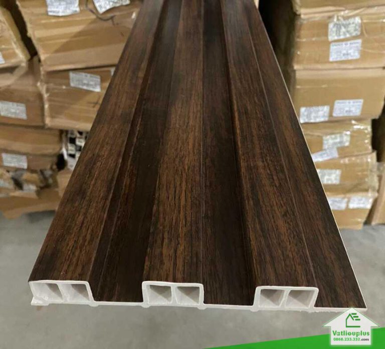5+ Nhược Điểm Cần Biết Của Tấm Nhựa Lam Sóng Trước Khi Quyết Định