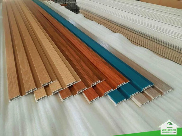 Báo Giá Tấm Nhựa Lam Sóng Ốp Tường, Ốp Trần Mới Nhất 2026