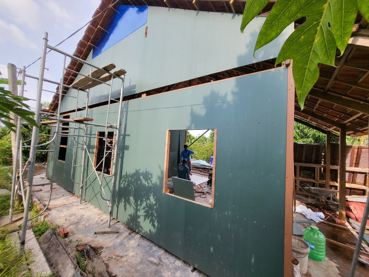 Tấm nhựa eco làm vách ngăn
